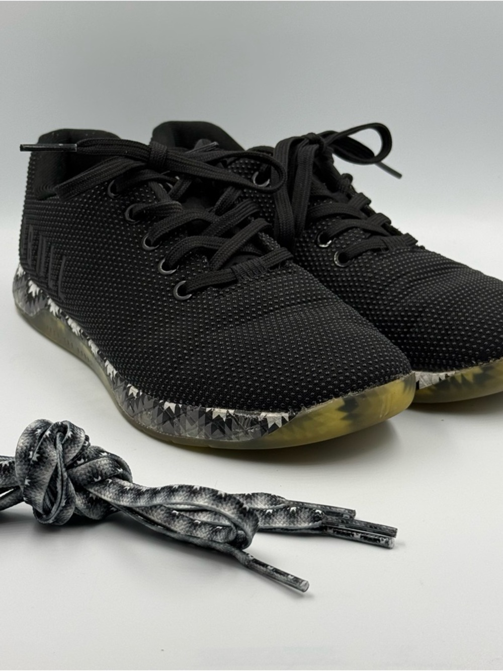 NoBull Black Outwork Cross Trainers Patchwork Sneakers Men’s 6 Women’s 7.5 Gym